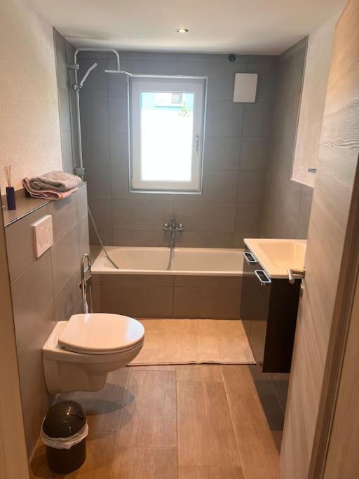 Traumhafte Ferienwohnung Altendorf  Екстер'єр фото